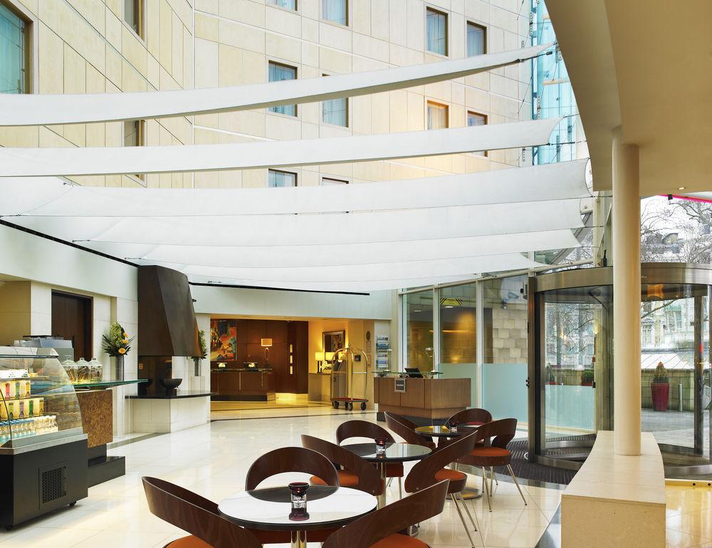 London Marriott Hotel Kensington Bagian luar foto